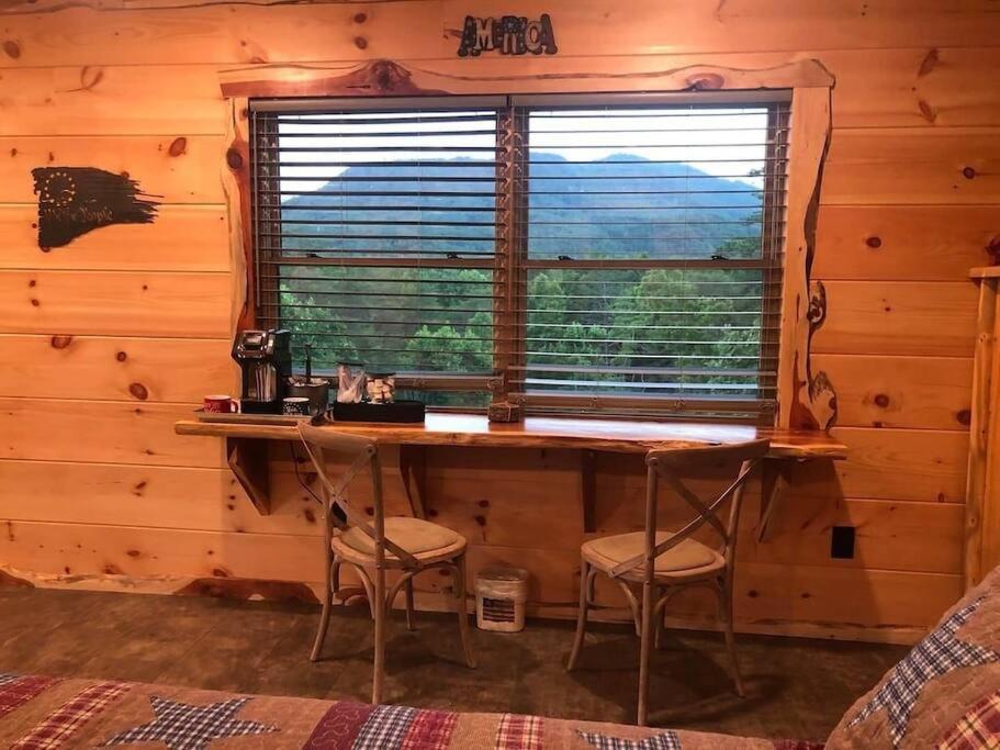 塞维尔维尔The Log Castle~Stunning Mountain Views~Hot Tub别墅 外观 照片