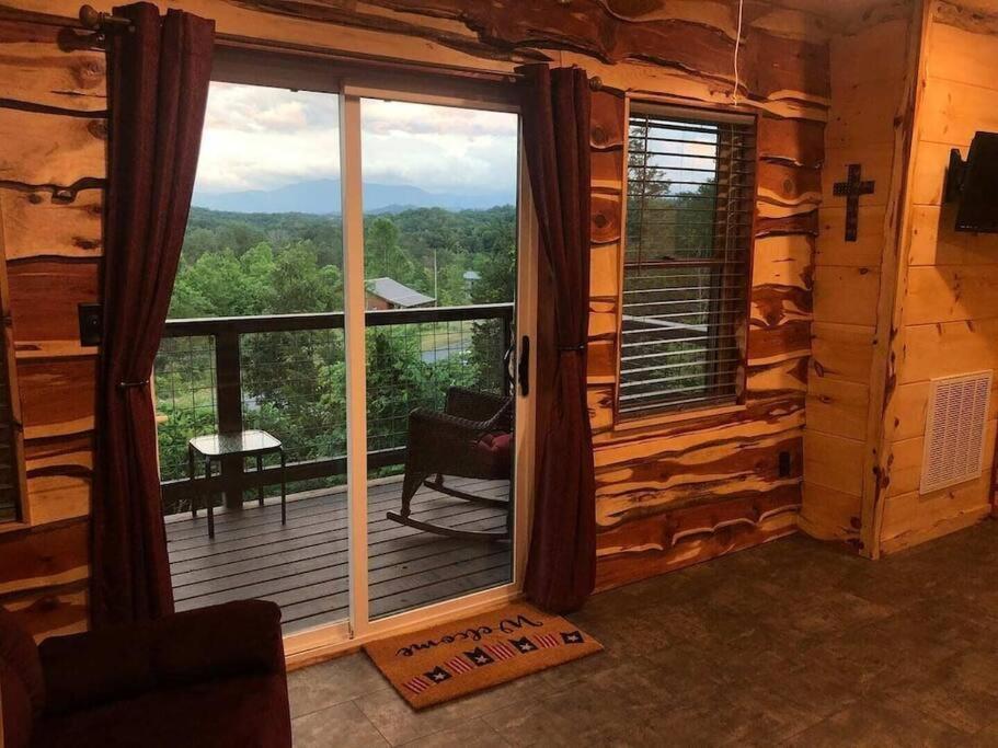 塞维尔维尔The Log Castle~Stunning Mountain Views~Hot Tub别墅 外观 照片
